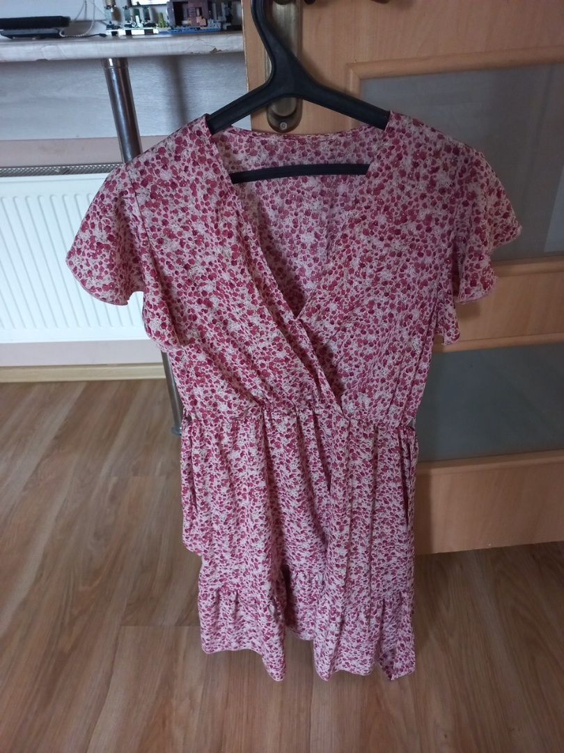 Продам плаття жіночі