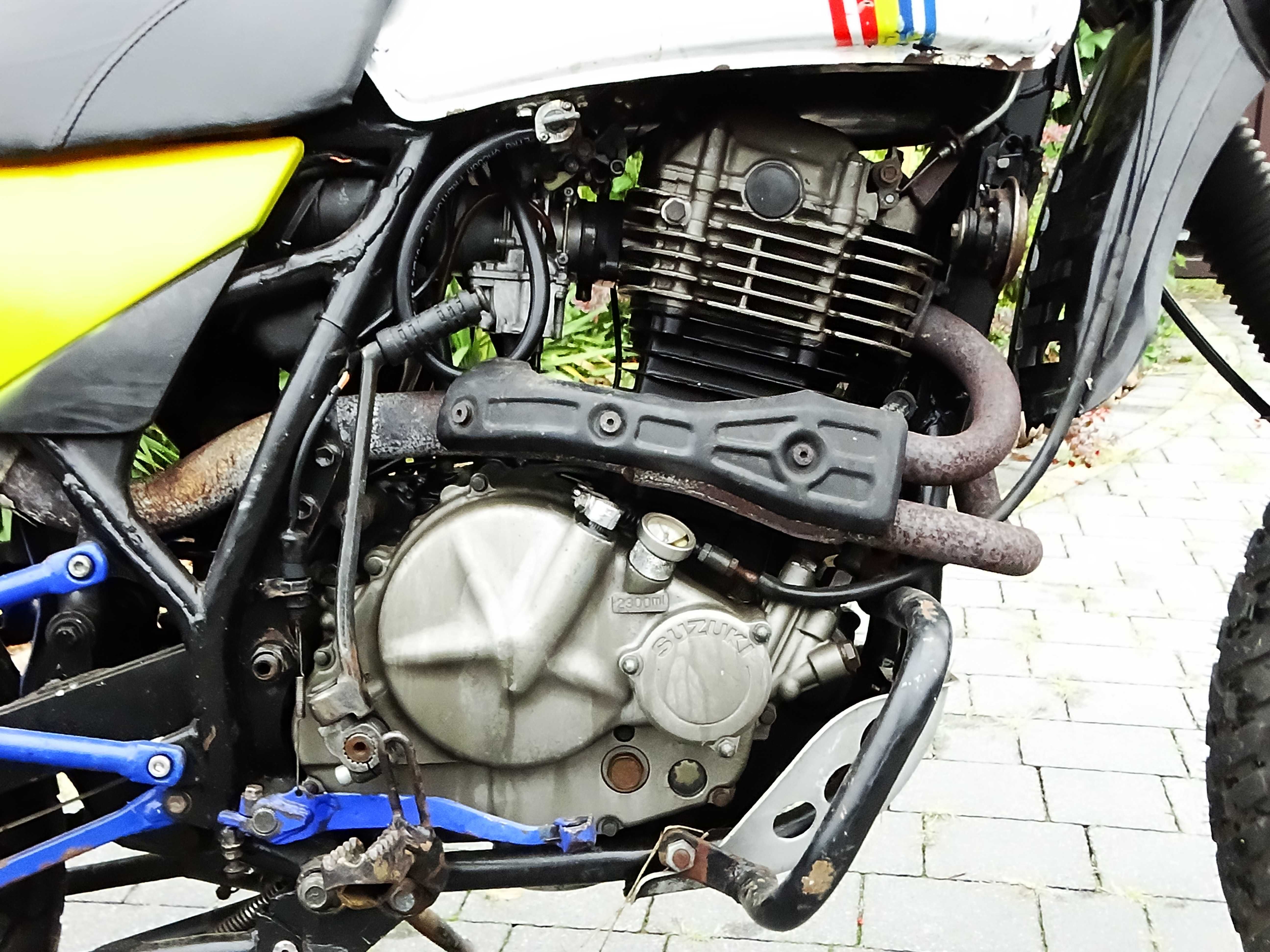 Suzuki DR600S – klasyczne duże enduro z lat 80