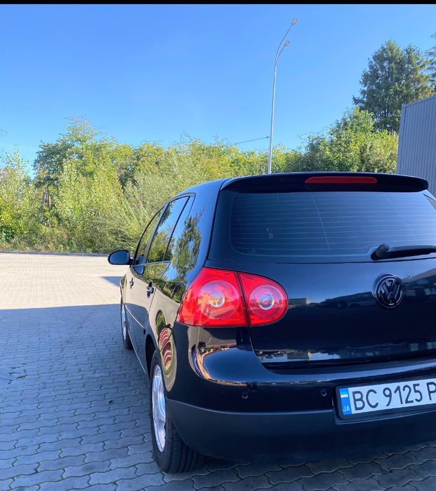 Volkswagen Golf V