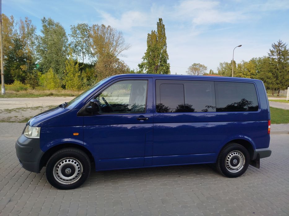 Transporter*T5*1.9TDI*9 osób*HAK*Salon Pl*Iwł*Niski Przebieg* Polecam