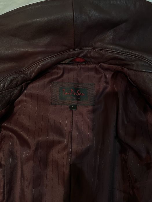 Продам довгий плащ зі шкіри. Колір Бордо. Розмір Л.