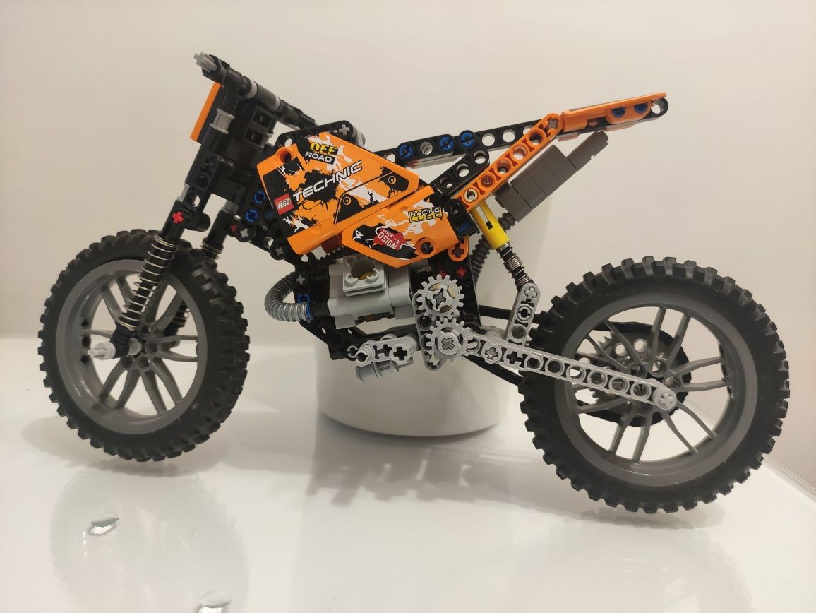 Klocki LEGO motocykl technic