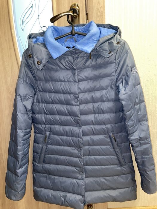 Курточка демісезонна