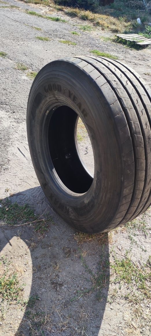 Шина 385/65/22.5 Goodyear K Max T