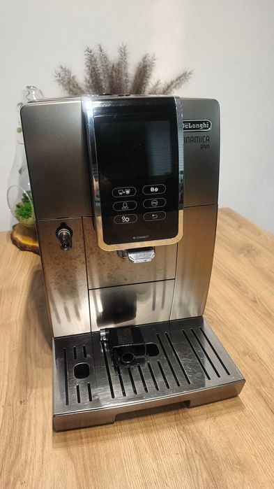 Ekspres do kawy DeLonghi dinamica plus