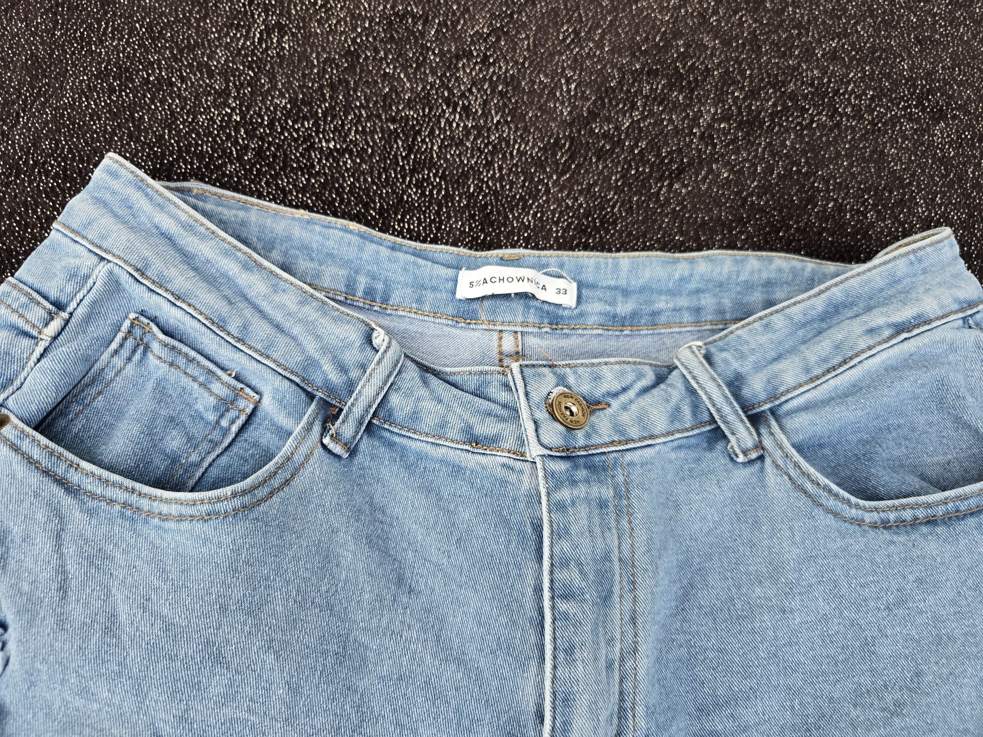 Spodenki jeansowe 33