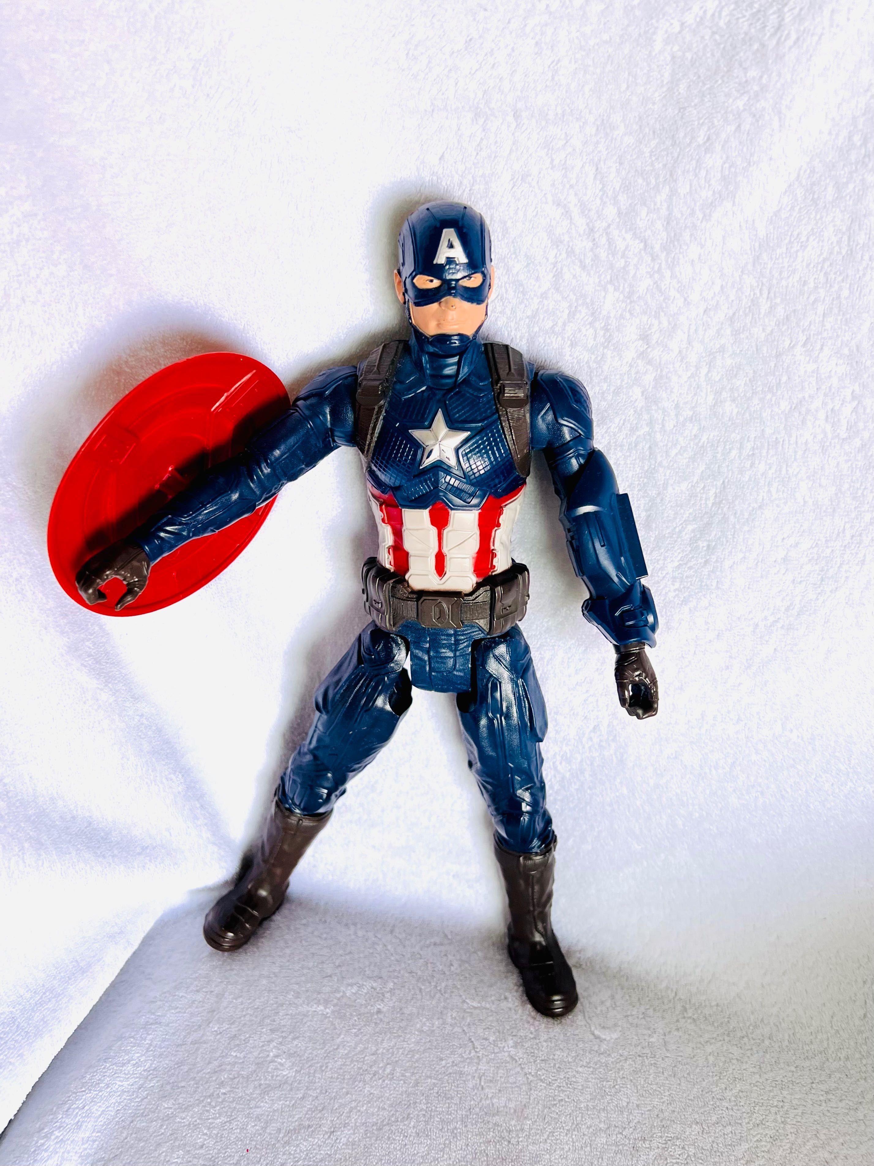 Capitão América - figura - brinquedo