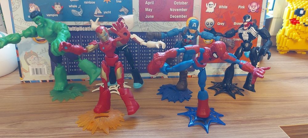 6x Avengers Marvel spoder man venom