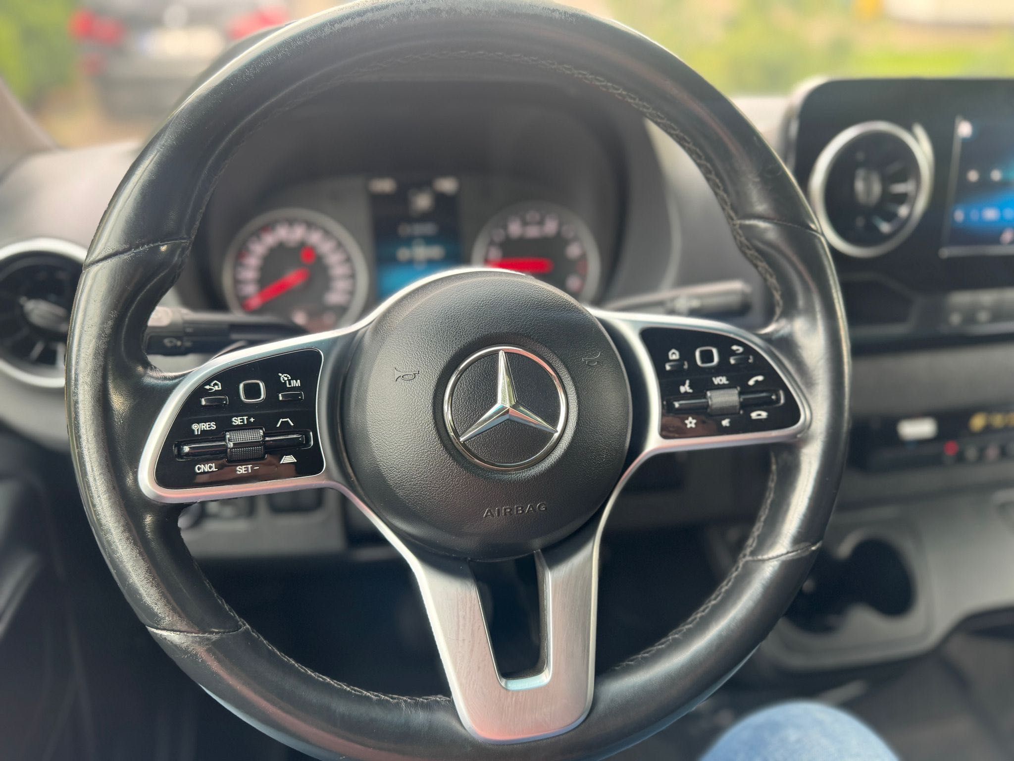 Autolaweta Wynajem Mercedes Sprinter 3500kg hak
