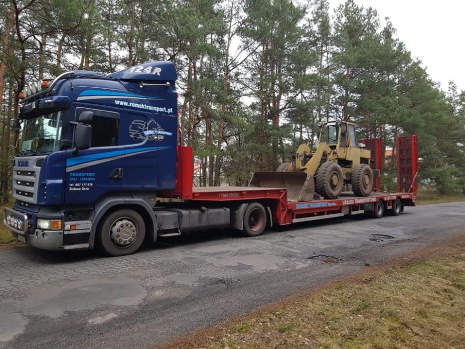 Transport niskopodwoziowy , transport maszyn, transport urządzeń