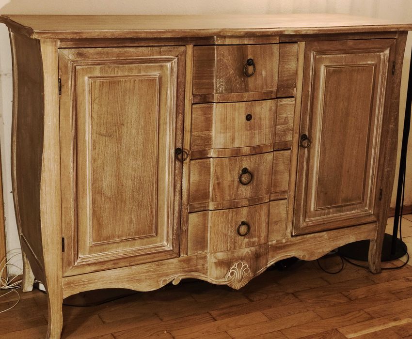 Komoda w stylu prowansalskim/shabby chic