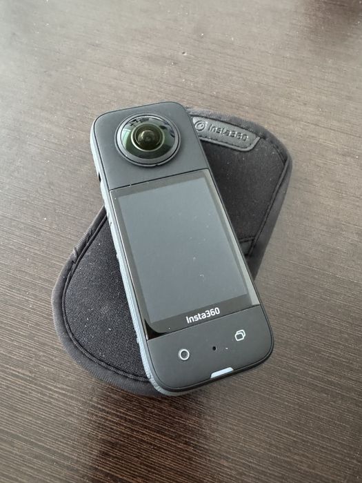 Insta 360 x3 360 action cam