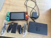 Konsola Nintendo Switch szary - kompletny zestaw - stand bdb