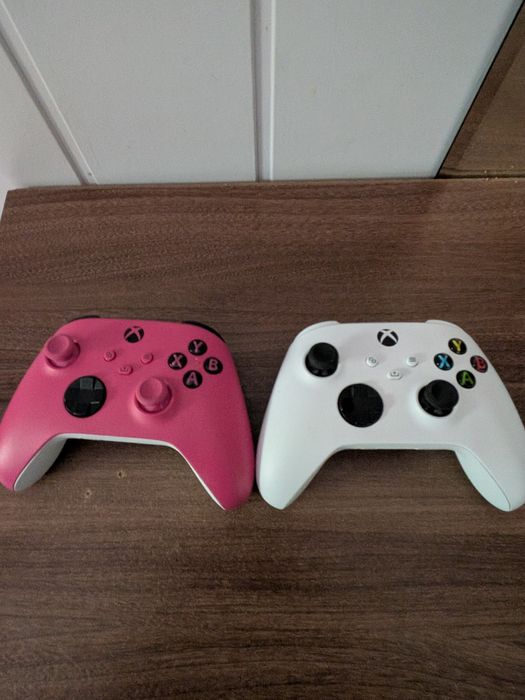 (2 pady) Xbox series s (jak nowy)