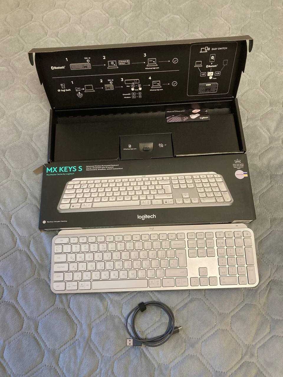 Клавіатура бездротова Logitech MX Keys S Pale Grey UA
