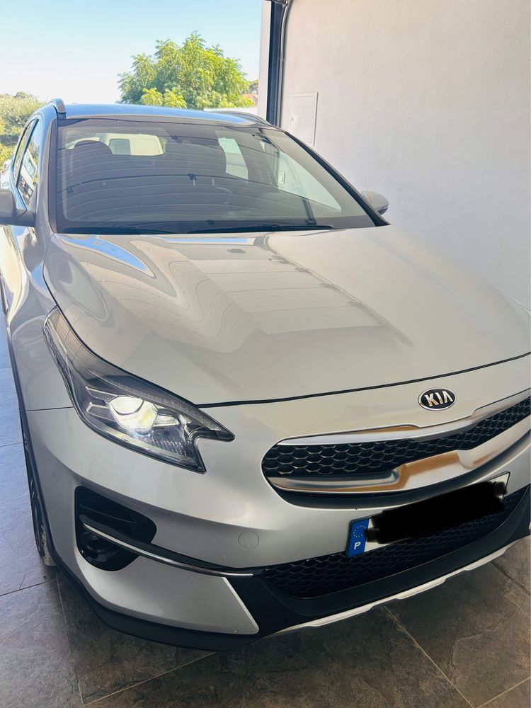 Kia XCeed 1.6 CRDi MHEV Tech