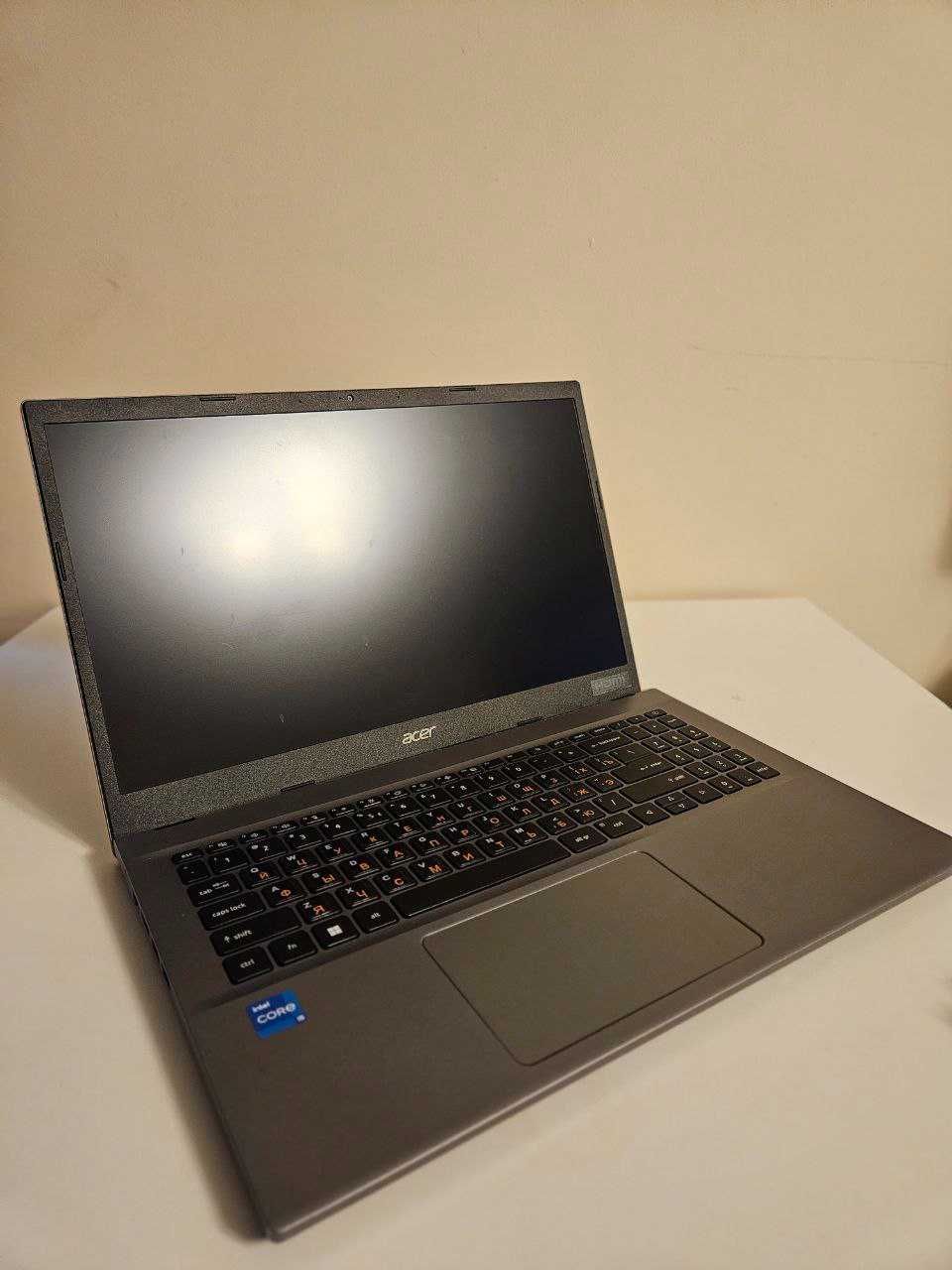 Laptop ACER Extensa 8GB RAM 512G