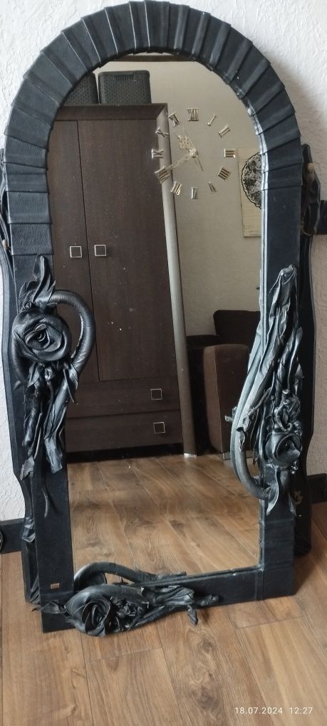 Lustro i wieszak do przedpokoju