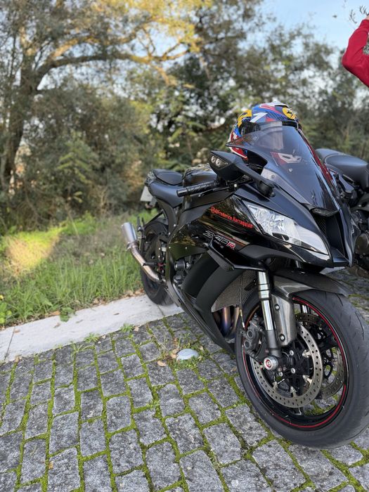 Ninja Zx10r com abs