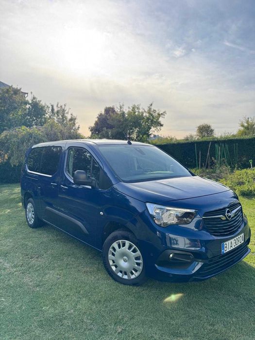 Opel Combo 1.2 110 KM 2021 rok - przebieg tylko 24,5 tys.