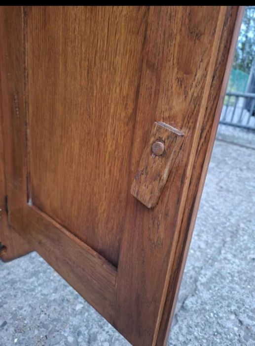 Kredens dębowy antyk