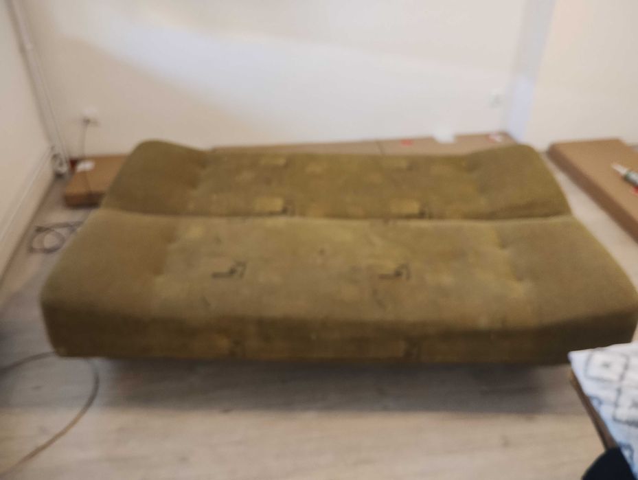 Oddam kanapę za darmo kolor wojskowa zielen-khaki