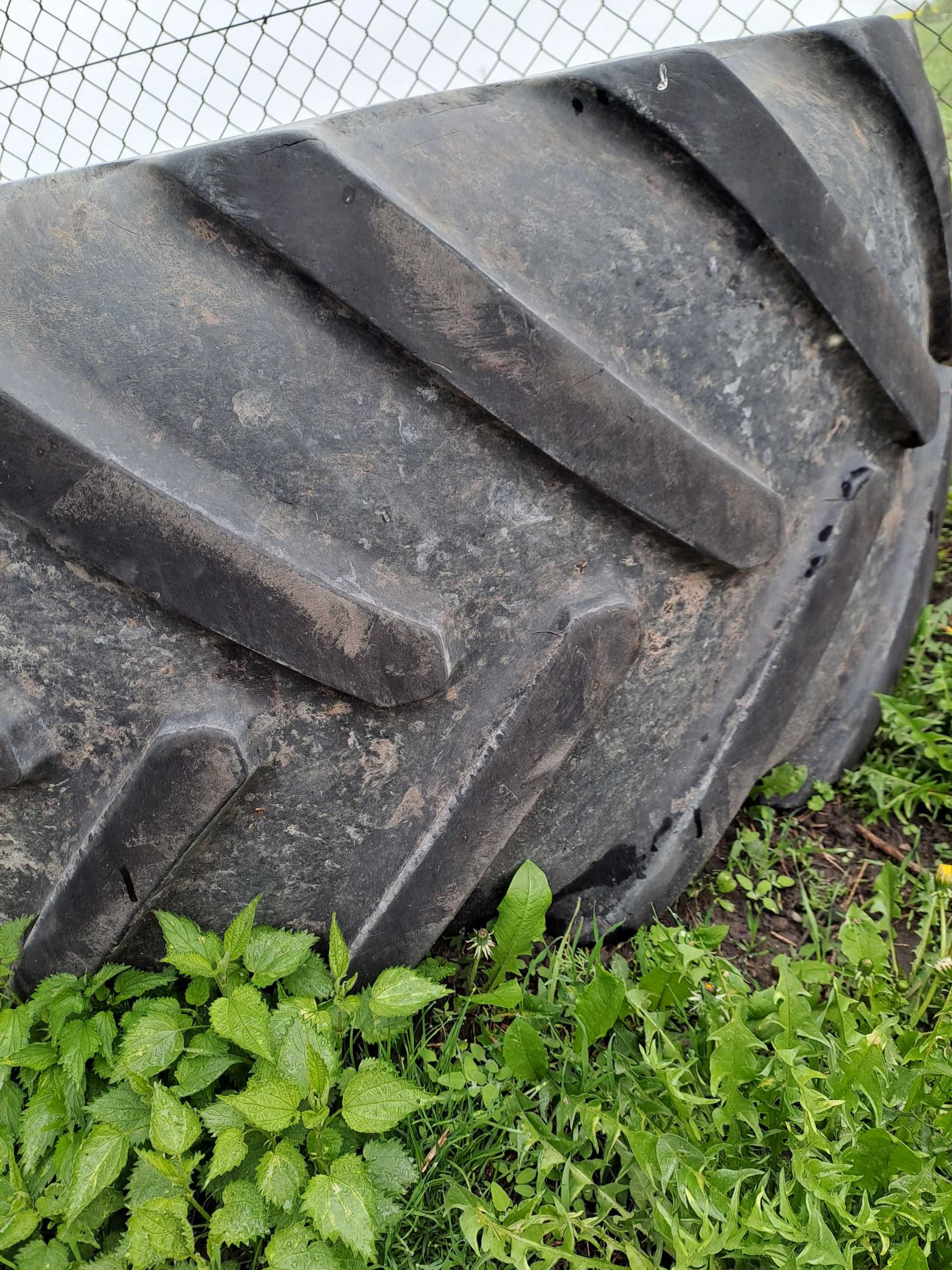 Opony 600/70 R30
