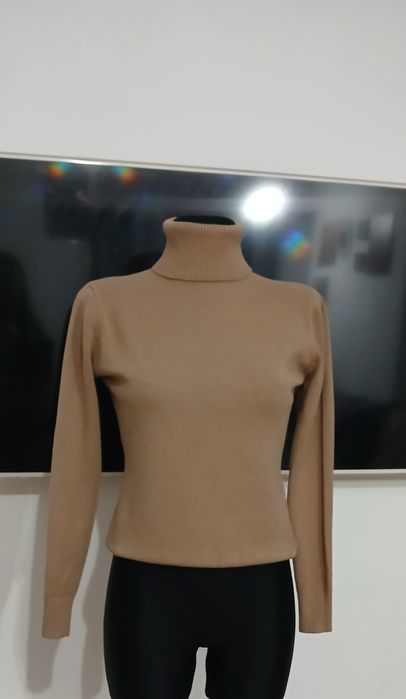 Водолазка -гольф розмір S,М.