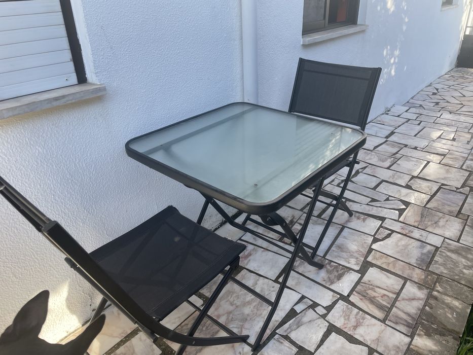 Mesa de jardim e 2 cadeiras