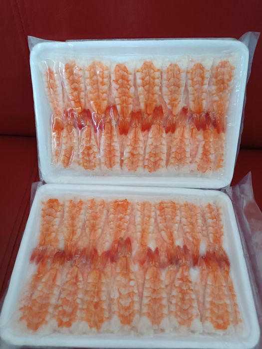 Креветки SUSHI EBI
Варено-морожені, чищені з хвостом