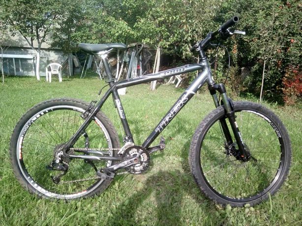 Продам велосипед trek rock shox Shimano SRAM