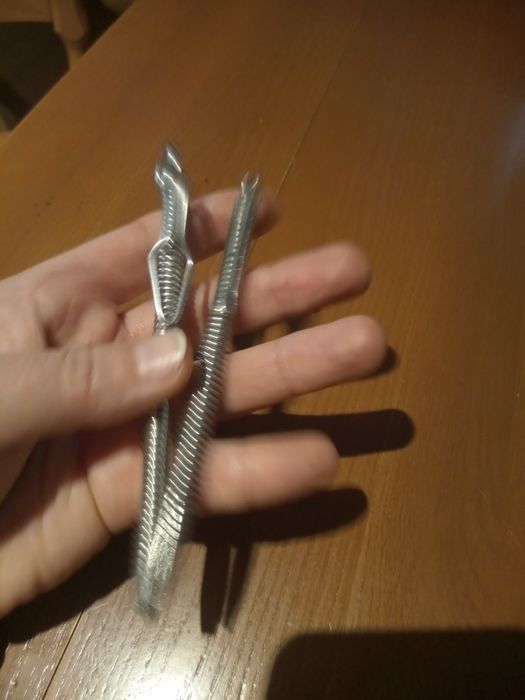 Ручная  металлическая , витая для письма