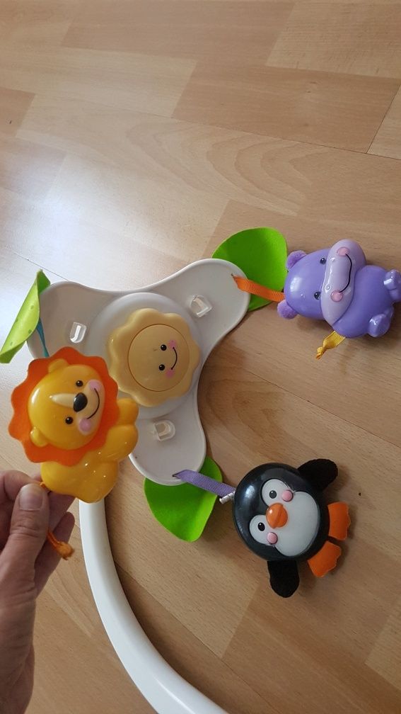 Karuzela nad  łóżeczko Fisher Price z pozytywką