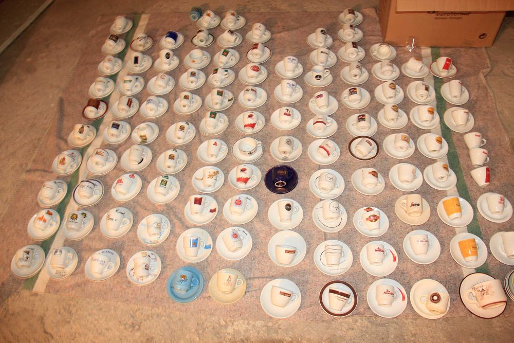 Chávenas de coleção - Marcas variadas de café