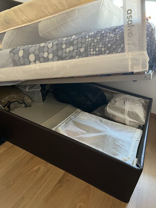 Sommier de casal com cabeceira  1,40m x 2 m