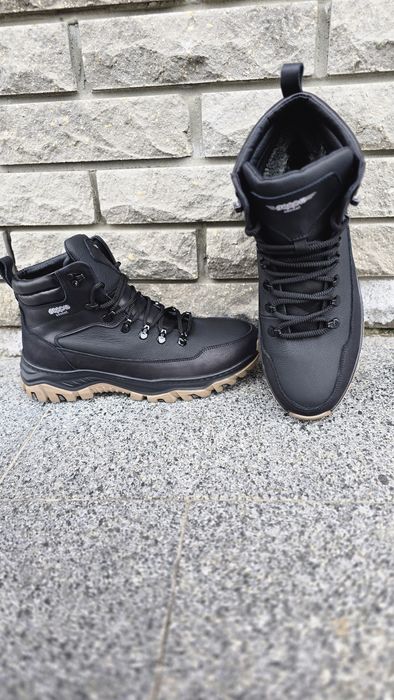 Чьоловіче шкіряне зимове взуття