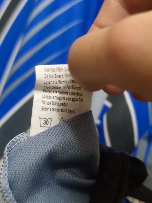 bluzka koszulka tshirt L ciemna czarna niebieska Włoska Pearl Izumi e