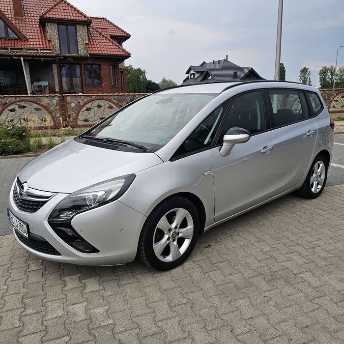 Opel Zafira 1.4 Turbo Niski Przebieg Sprowadzony Ładny