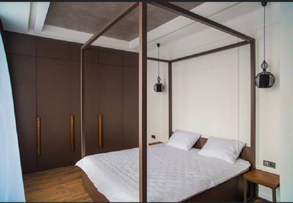 Діючий Готель в Аркадії, Генуезська