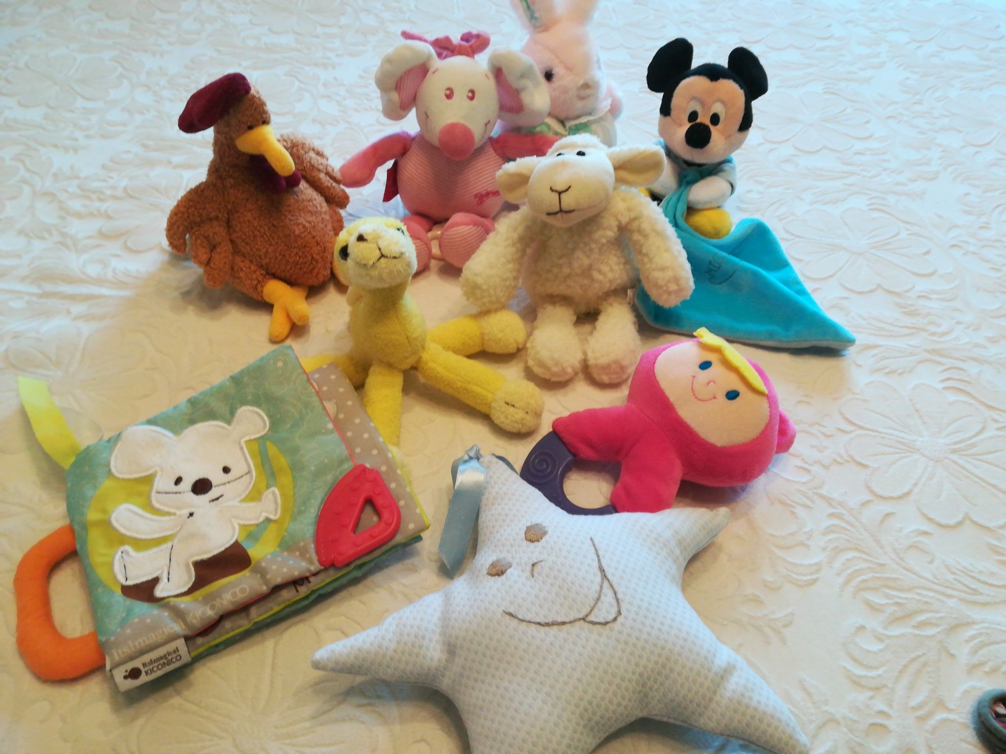 Lote de 8 peluches vários Imaginarium