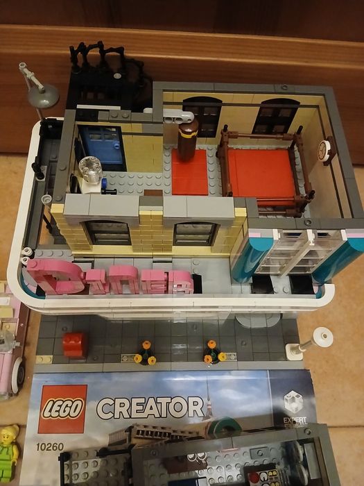 Lego creator expert 10260 модульна будівля набір Лего