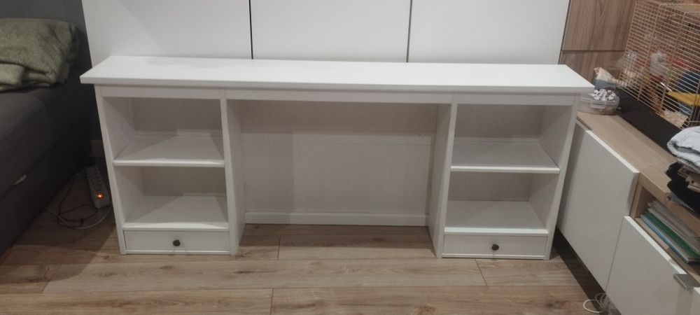 IKEA HEMNES w kolorze białej bejcy,