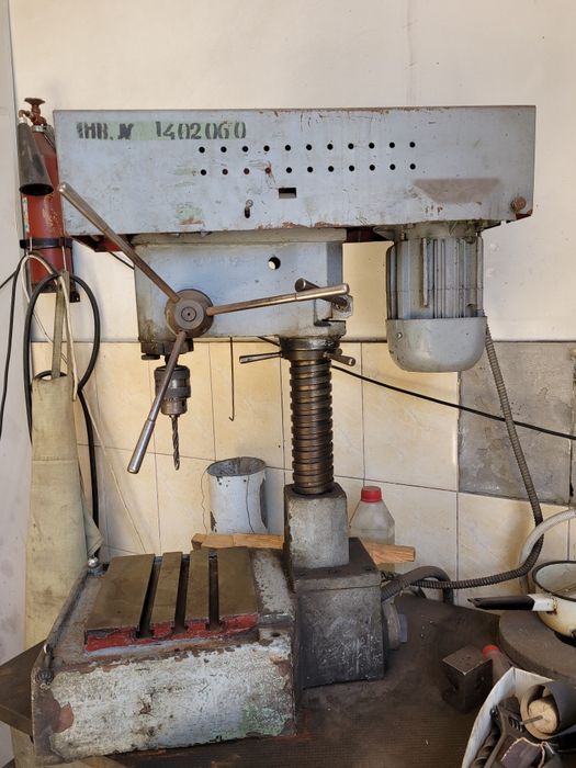 Продам сверильный станок, эксплотировался в одних руках.