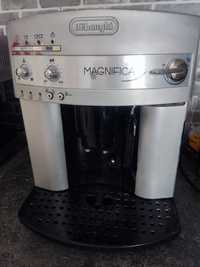 Ekspres DeLonghi Magnifica Ecam