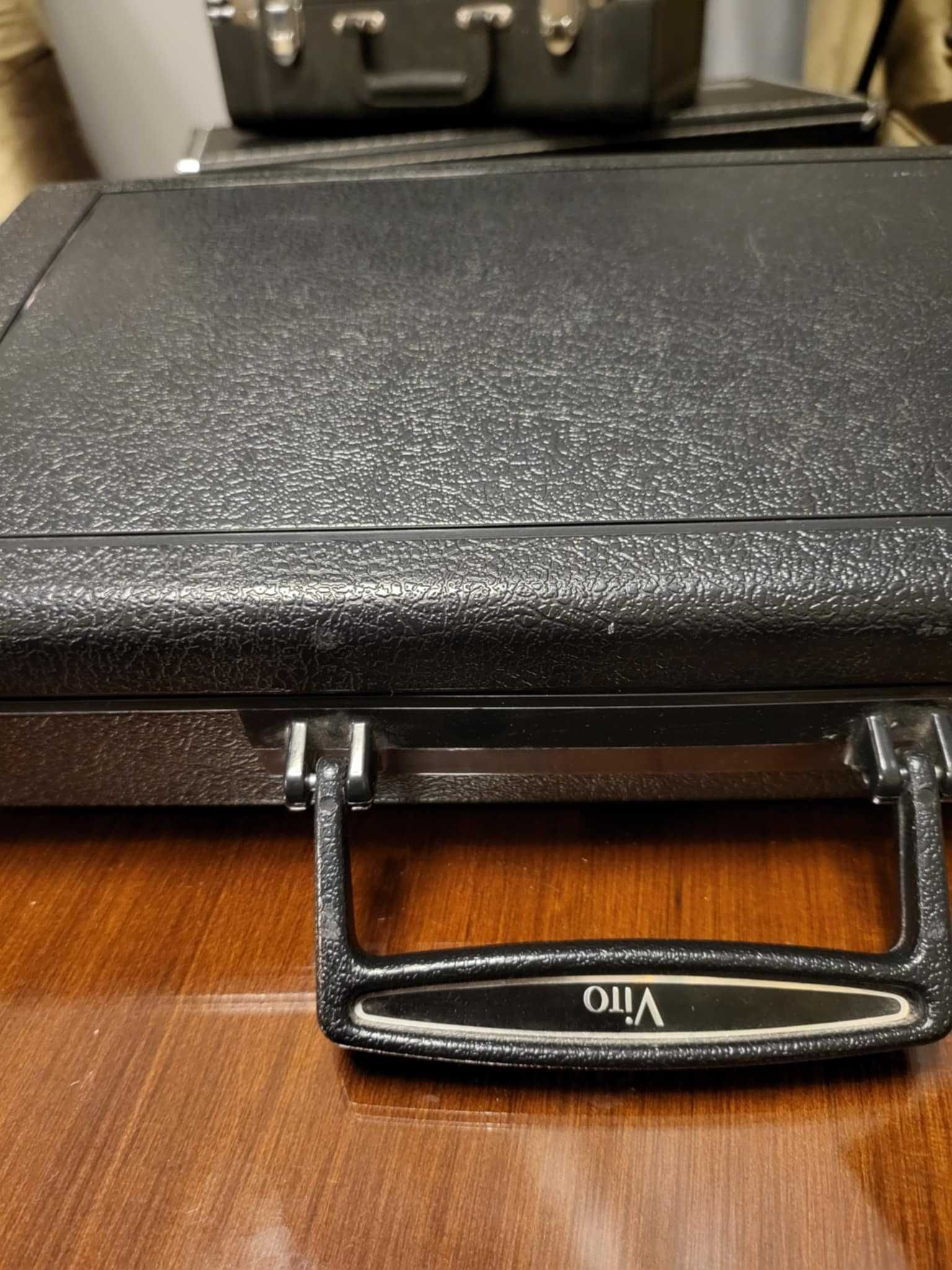 klarnet Vito made in USA (ebonit)   w  bardzo ładnym stanie