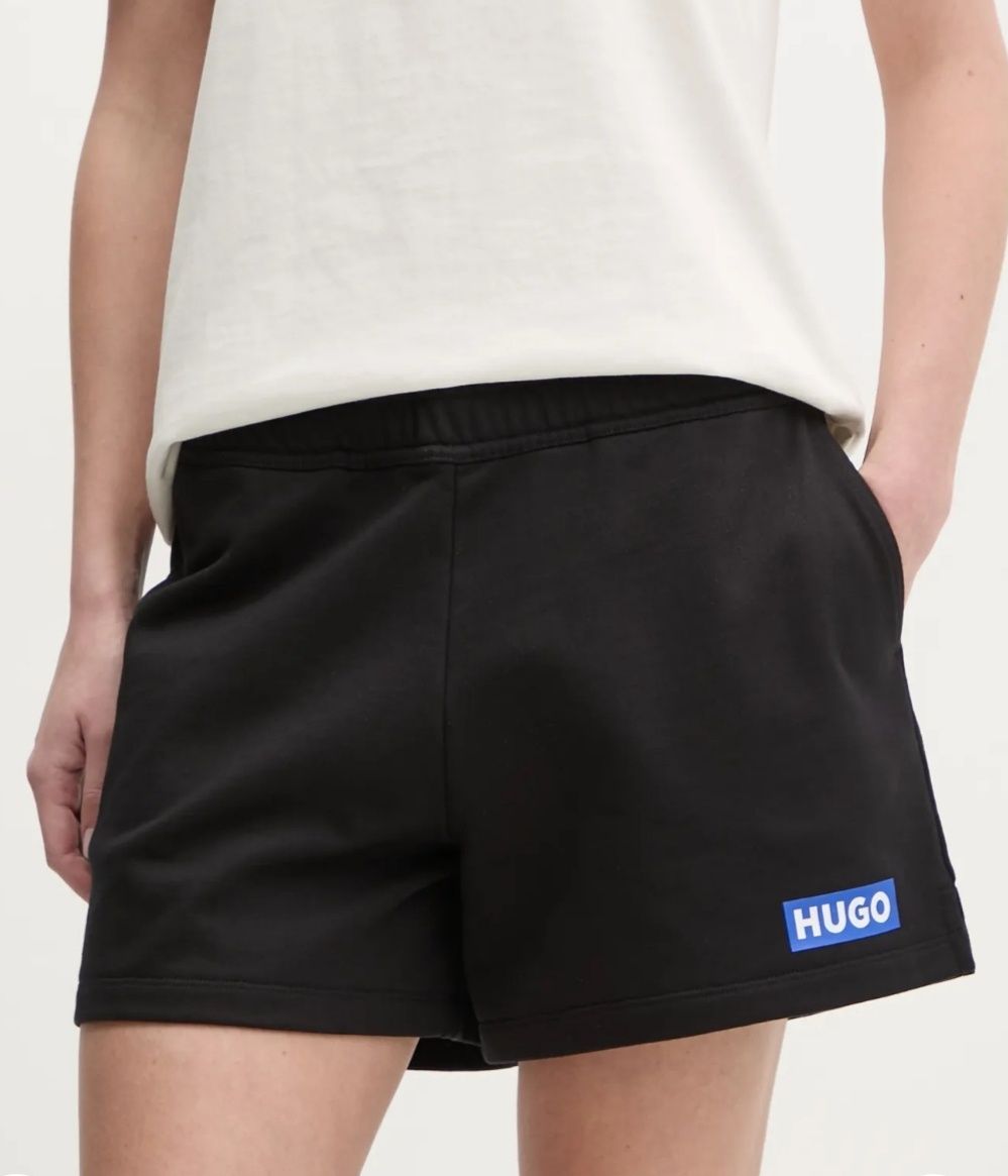 Стильні шорти Hugo Boss