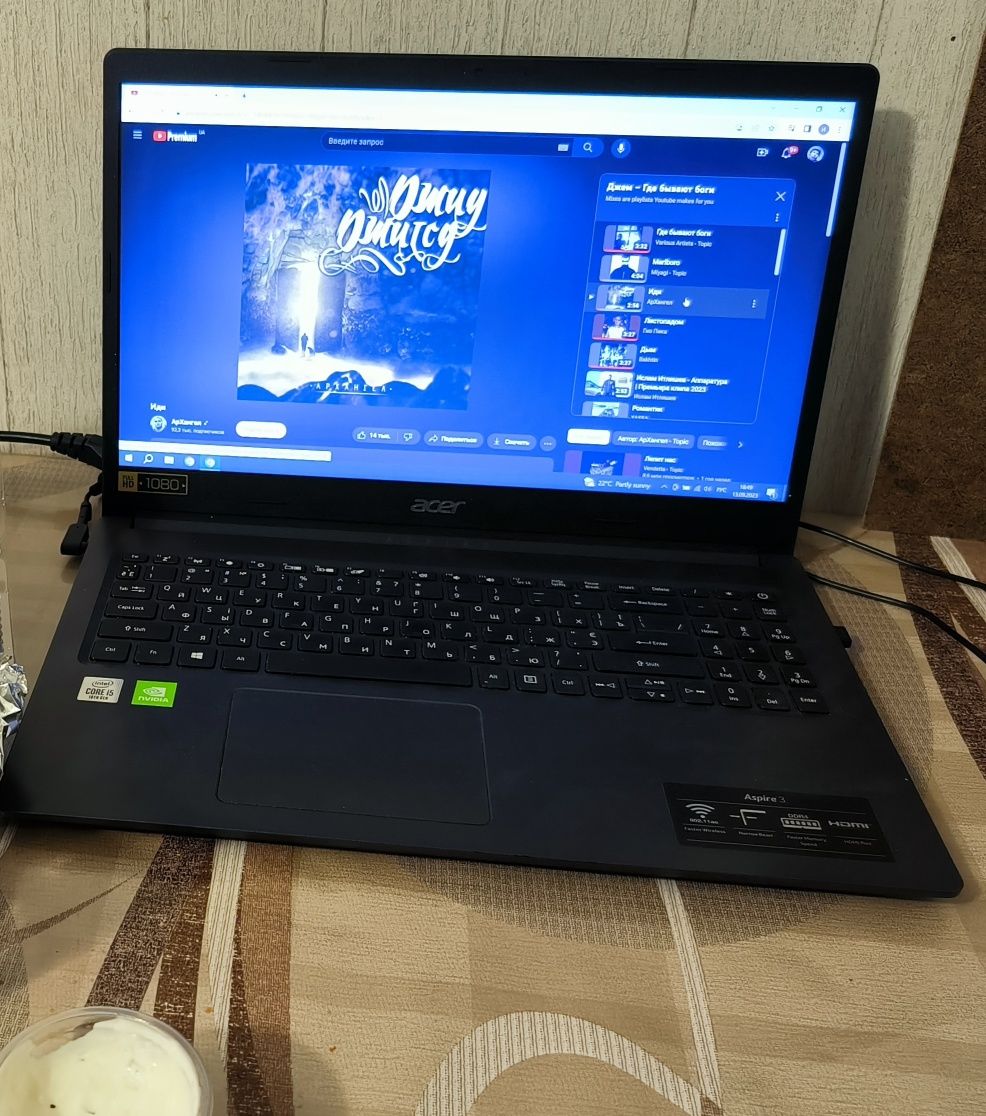 Ноутбук acer aspire 3