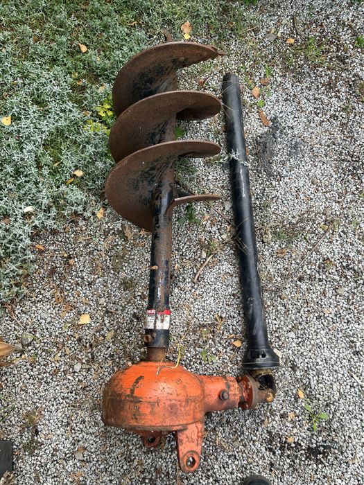 Świder do traktora fi 40