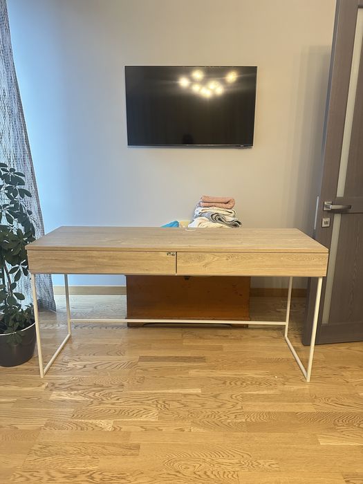 Стіл письмовий робочий з шухлядами та метал ніжками