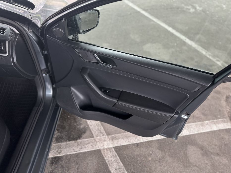 Продам шкода рапид 1.6 mpi